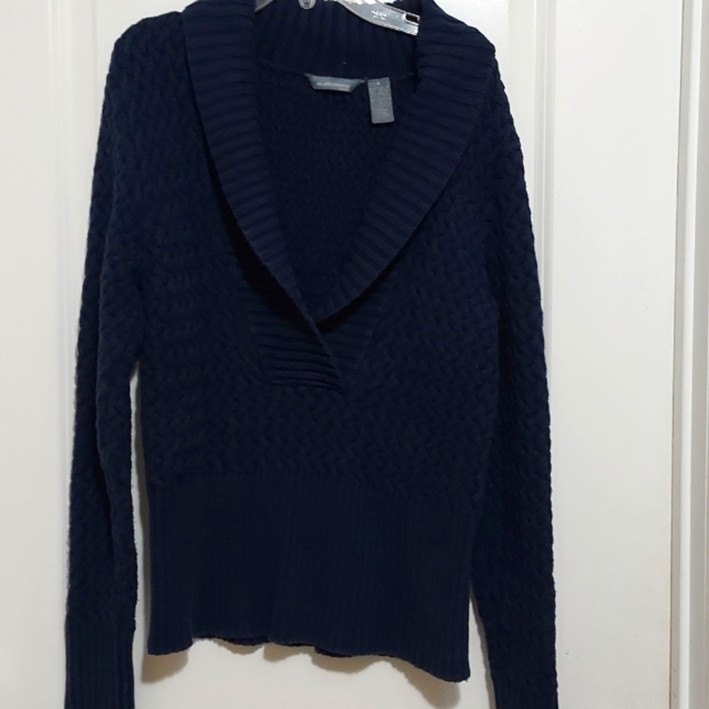 🎁 4/$20  Hillard&Hanson Dark blue knit sweater